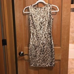 Dress the Population XS Gold Sequin Party Dress